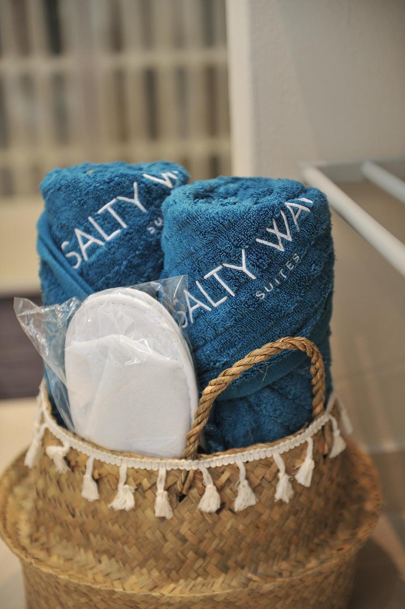 Salty Wave Suites Σκιάθος Πόλη Εξωτερικό φωτογραφία