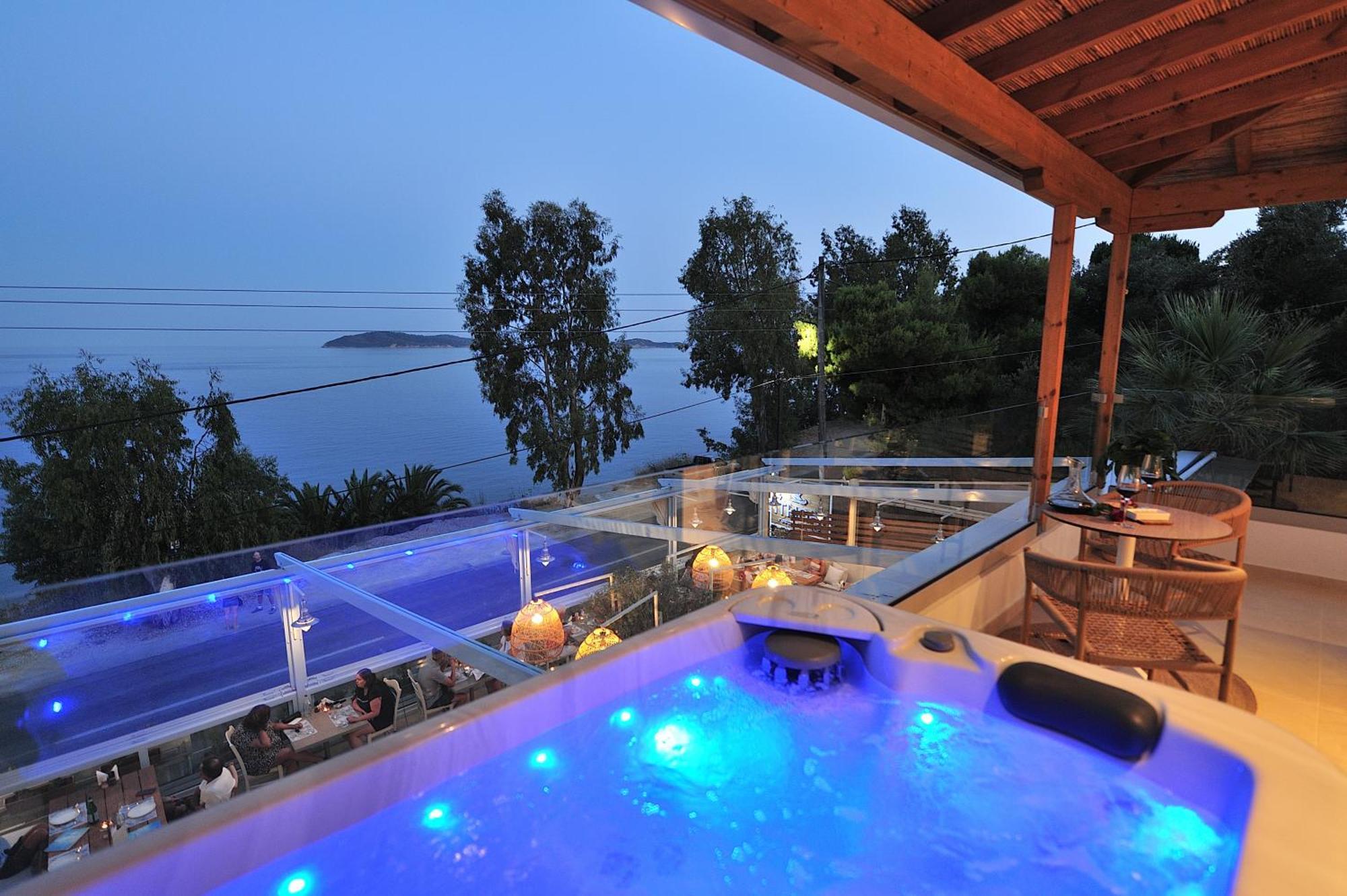 Salty Wave Suites Σκιάθος Πόλη Εξωτερικό φωτογραφία