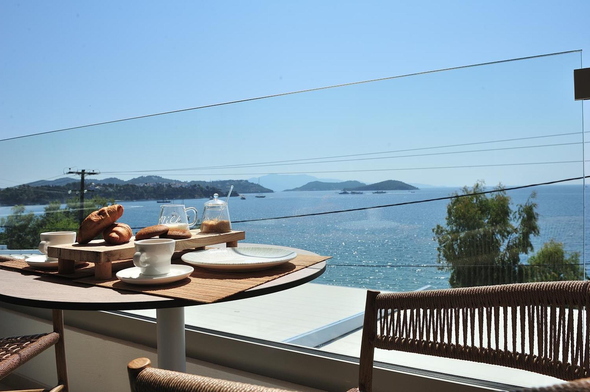 Salty Wave Suites Σκιάθος Πόλη Εξωτερικό φωτογραφία